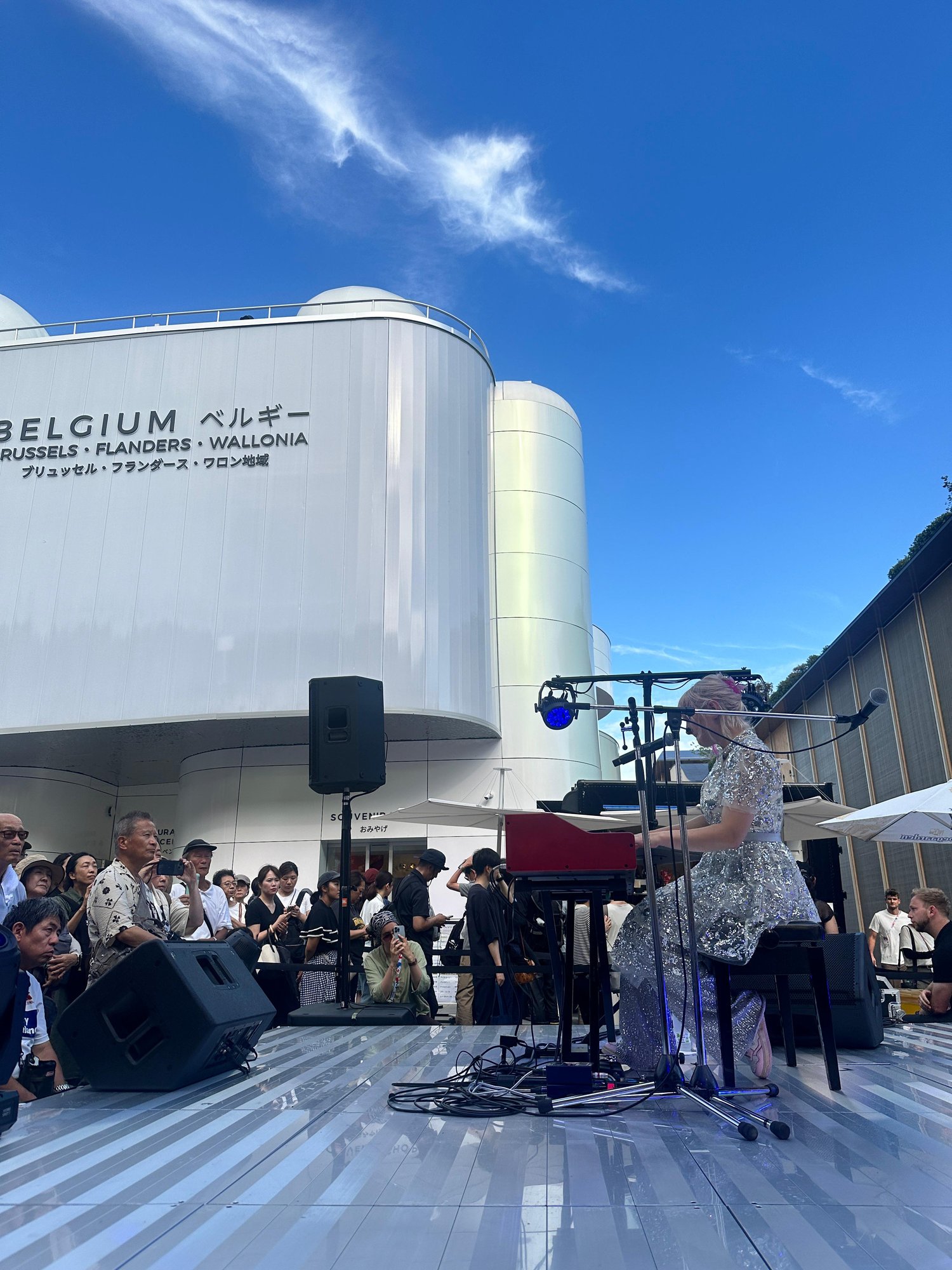 27ab1ff3-0815-4bfc-a037-b04a7d1171eb