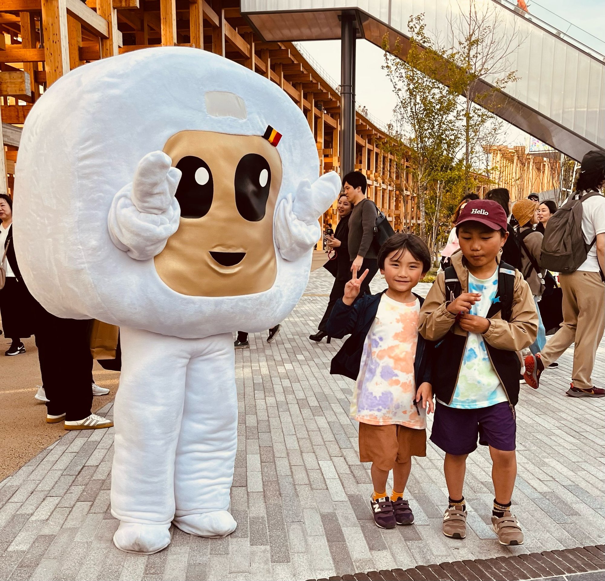 69fe9aa0-b14e-4a1d-9aa6-1d081ef6a9a3