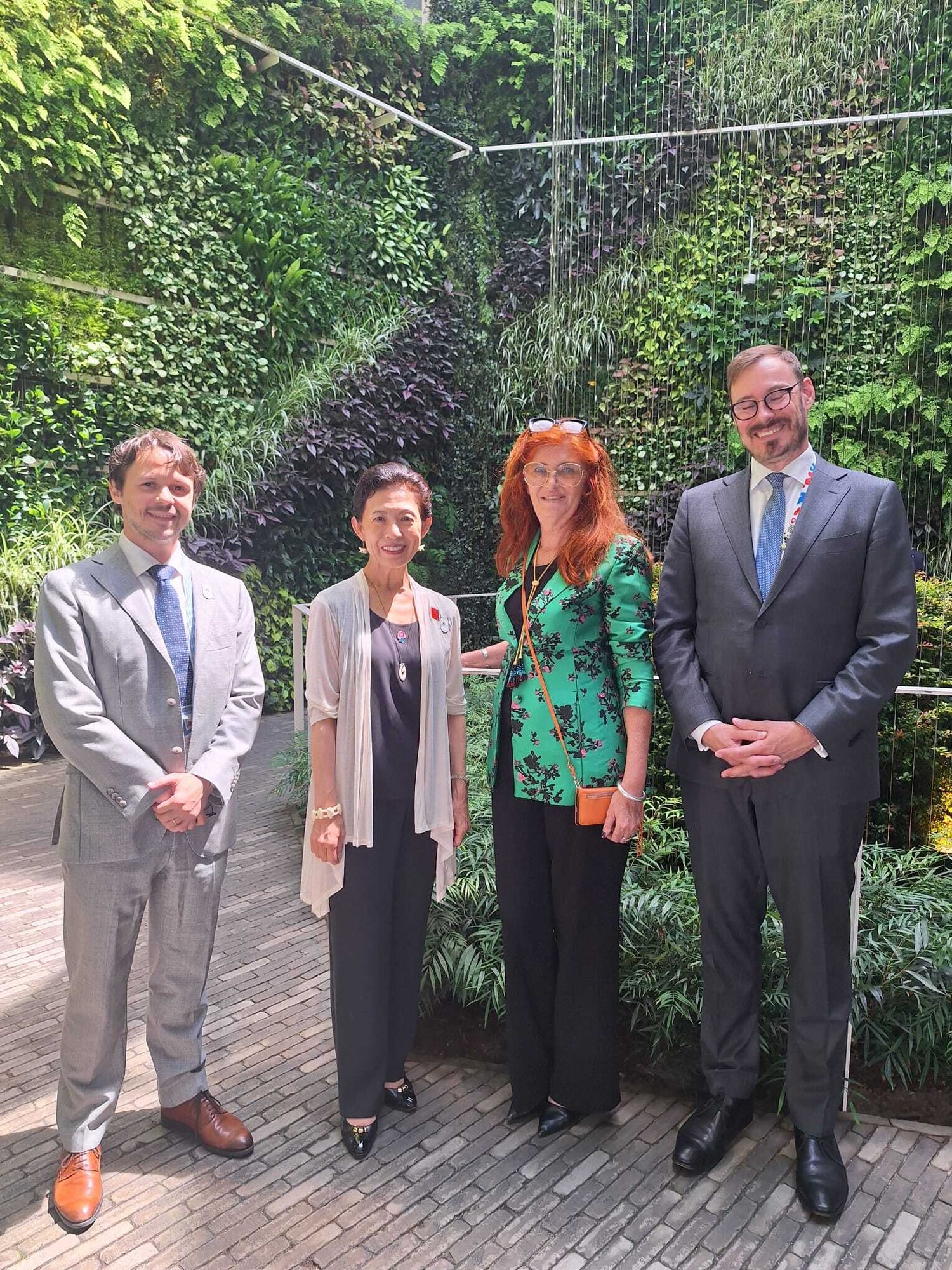 6d4be5ab-3625-4c52-b3e3-ccdb162a9b64