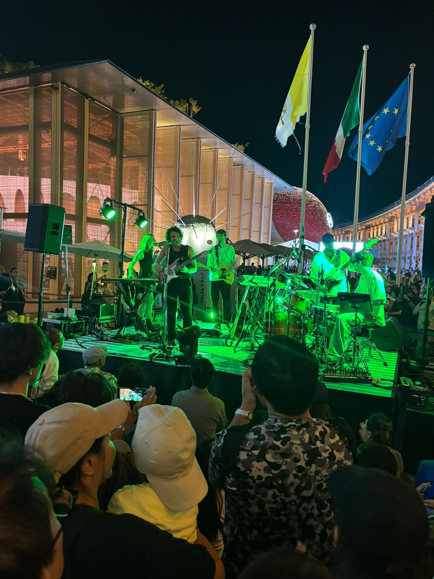 7abaeb00-93db-46f5-96a0-438d4cb42c56