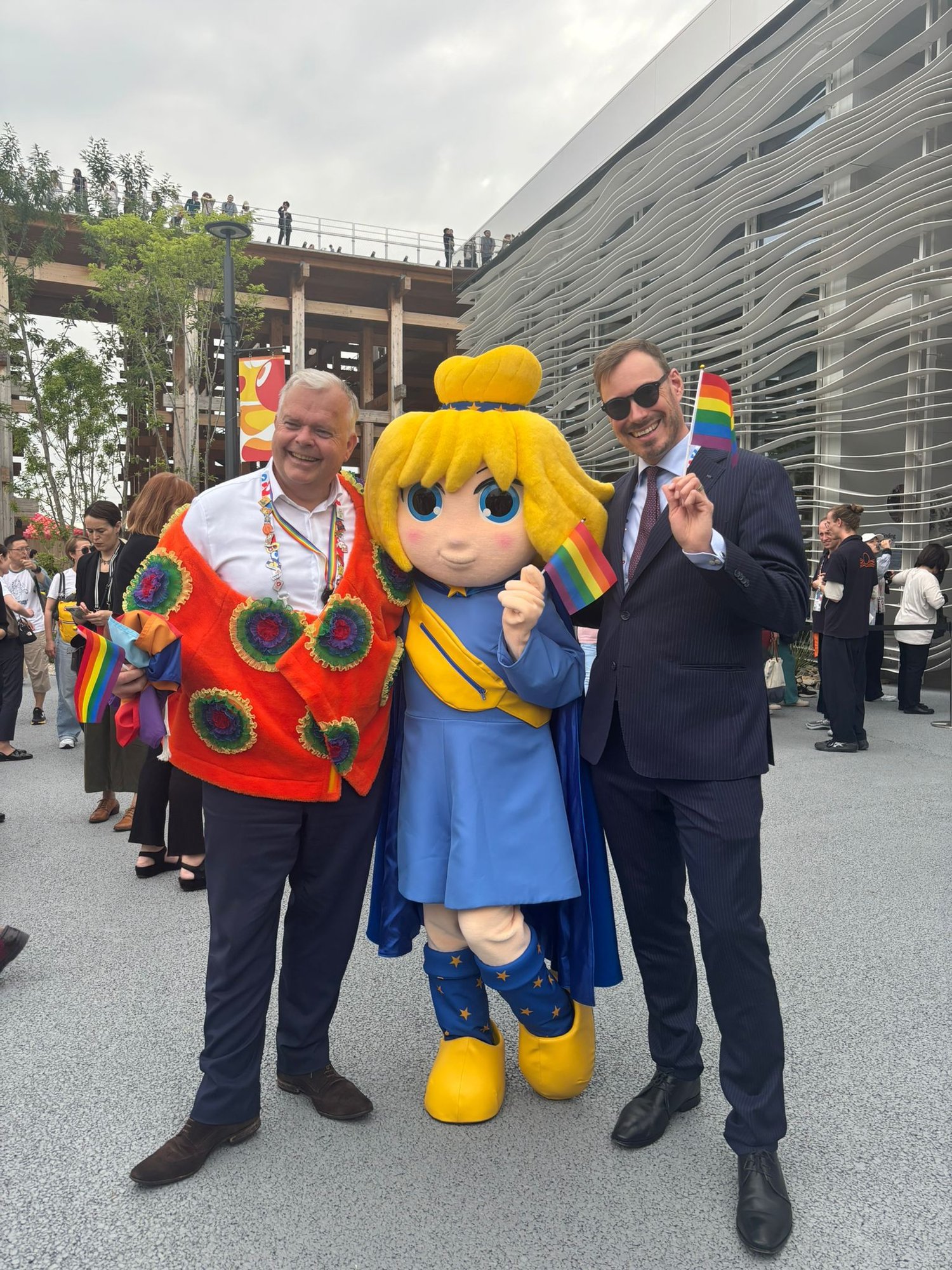 cb1534fa-467e-44f3-b3ce-800715385ade