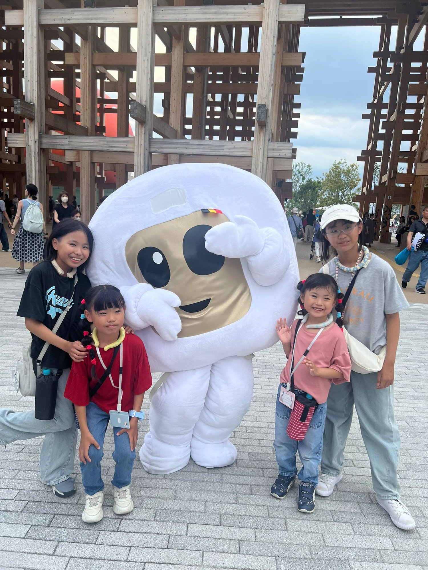 cc44fd04-a6a2-4aa9-92d0-d6aa216c8dbe