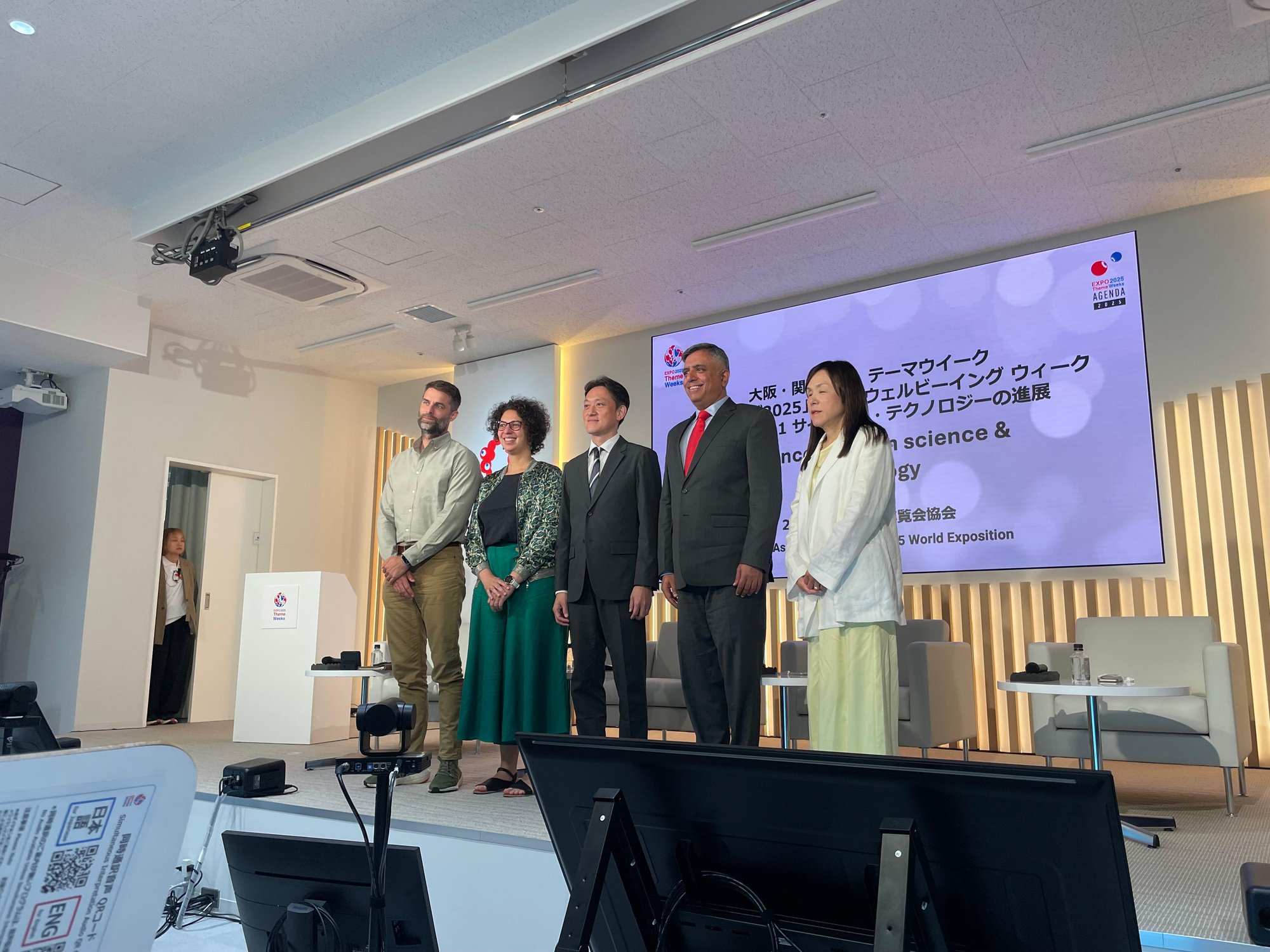 fbbcc83b-4040-46a9-8d27-5634e9a33a94