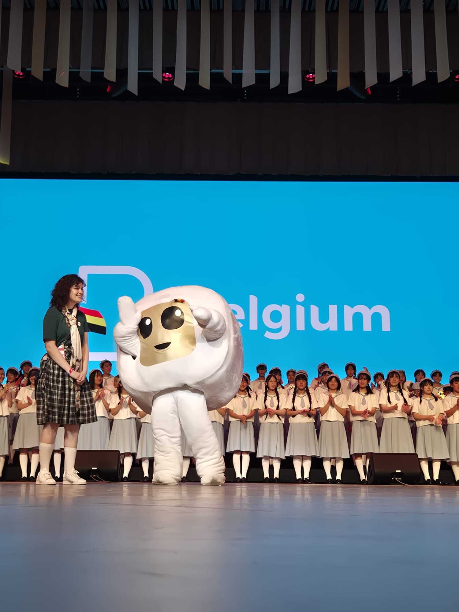 01ed6552-8103-4355-8dbe-e3488a83dda9