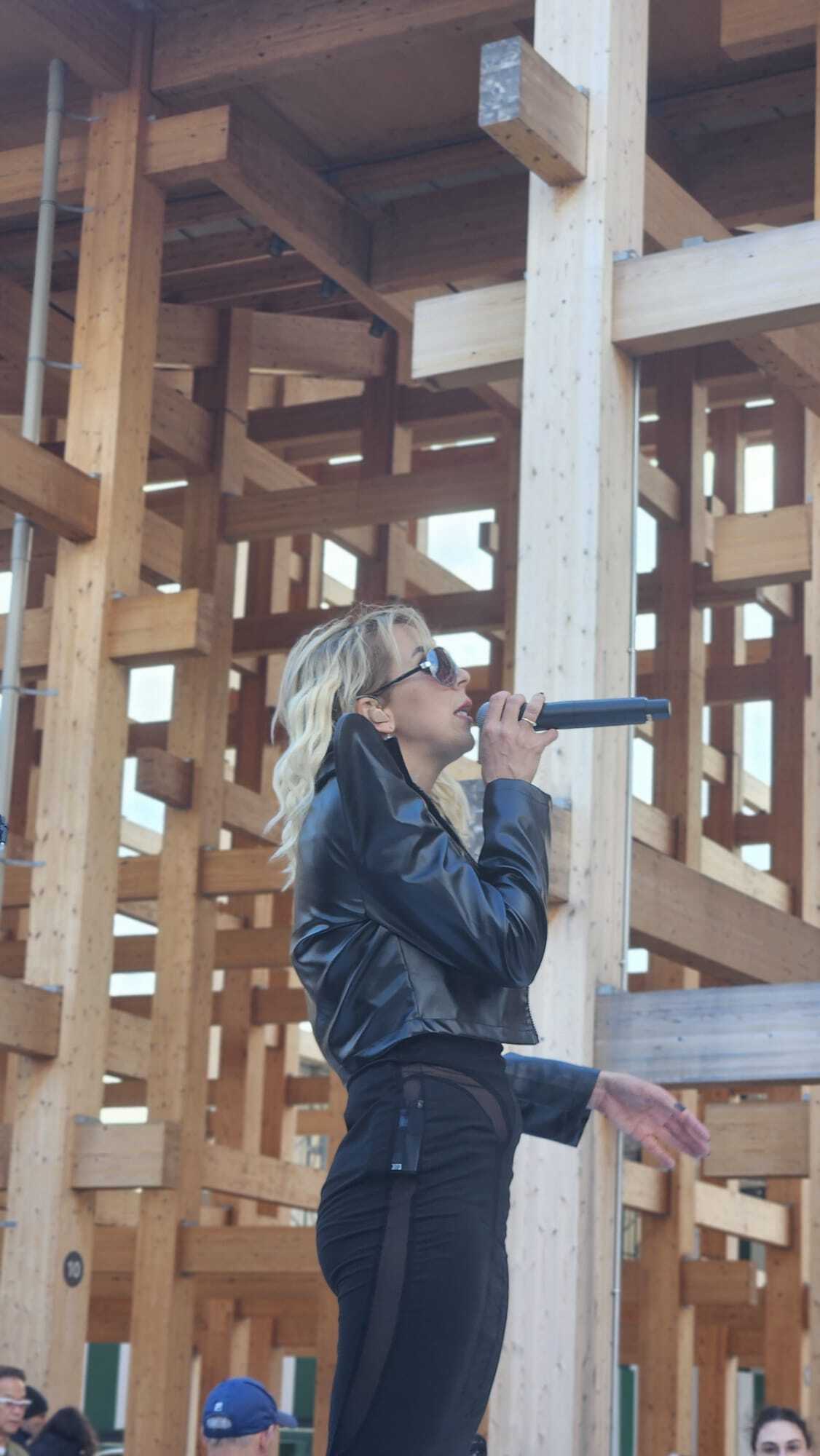 3bcf41e8-f865-427e-99a4-fc4e34c113ca