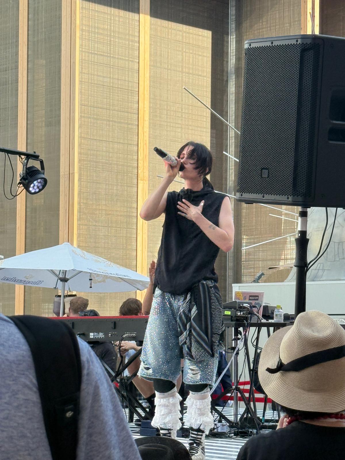 6fd7b824-3e73-4f57-a5c7-130d398bf345