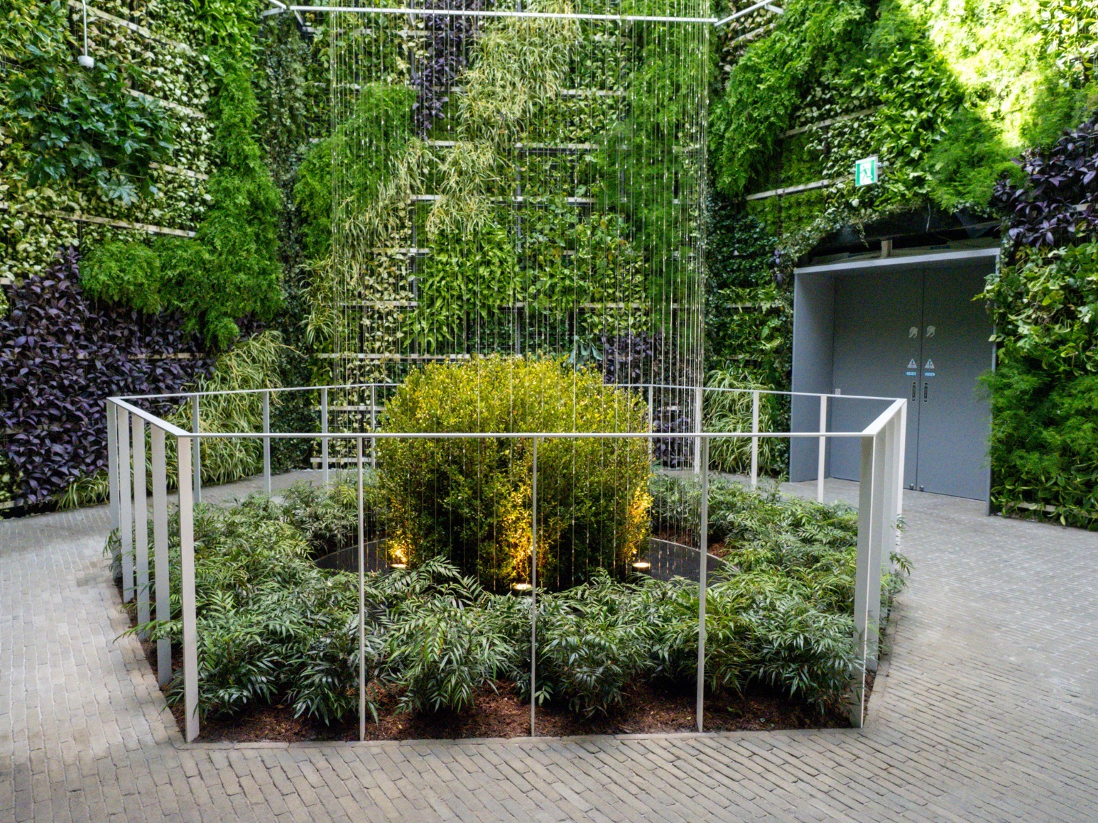 af3c3b41-7cec-4339-b1f4-921c6944ea59